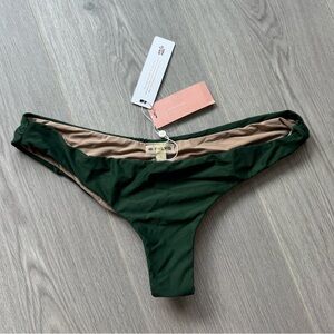 PilyQ NWT rouched bikini bottoms large